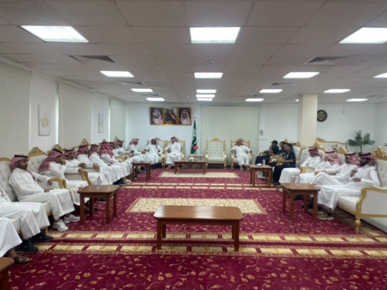 مستشفى الرس يعايد موظفيه بمناسبة عيد الأضحى المبارك 1447هـ