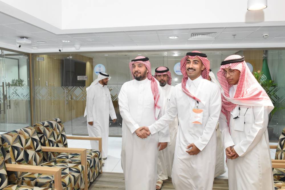 مستشفى الملك فهد التخصصي ببريدة يطلق مبادرة رسالة أمل بالتعاون مع فريق هماليل