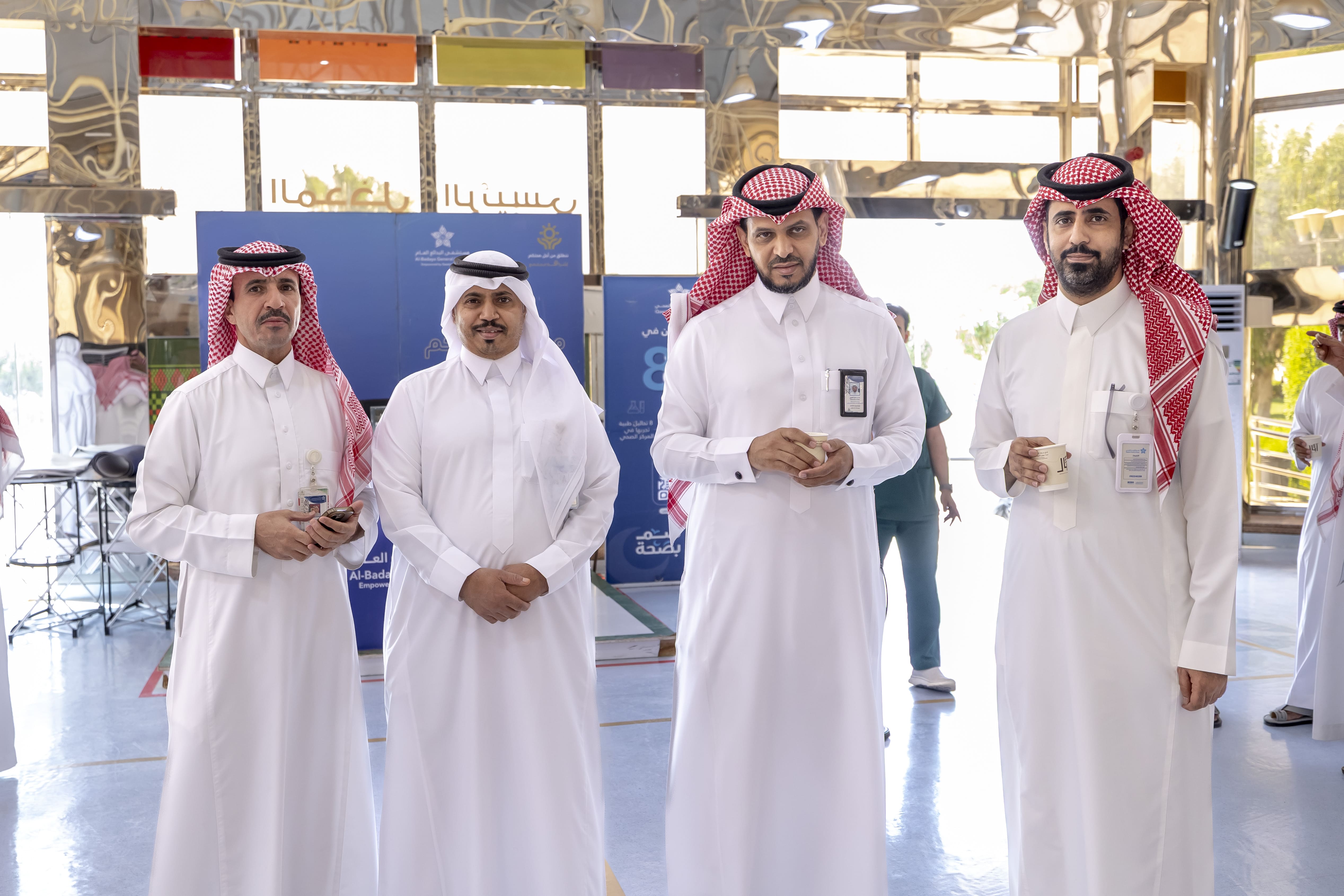 مستشفى البدائع يعايد منسوبيه بعيد الاضحى المبارك