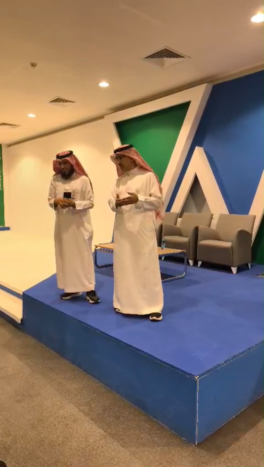 مستشفى البكيرية يفعل اليوم العالمي للصحة النفسية 